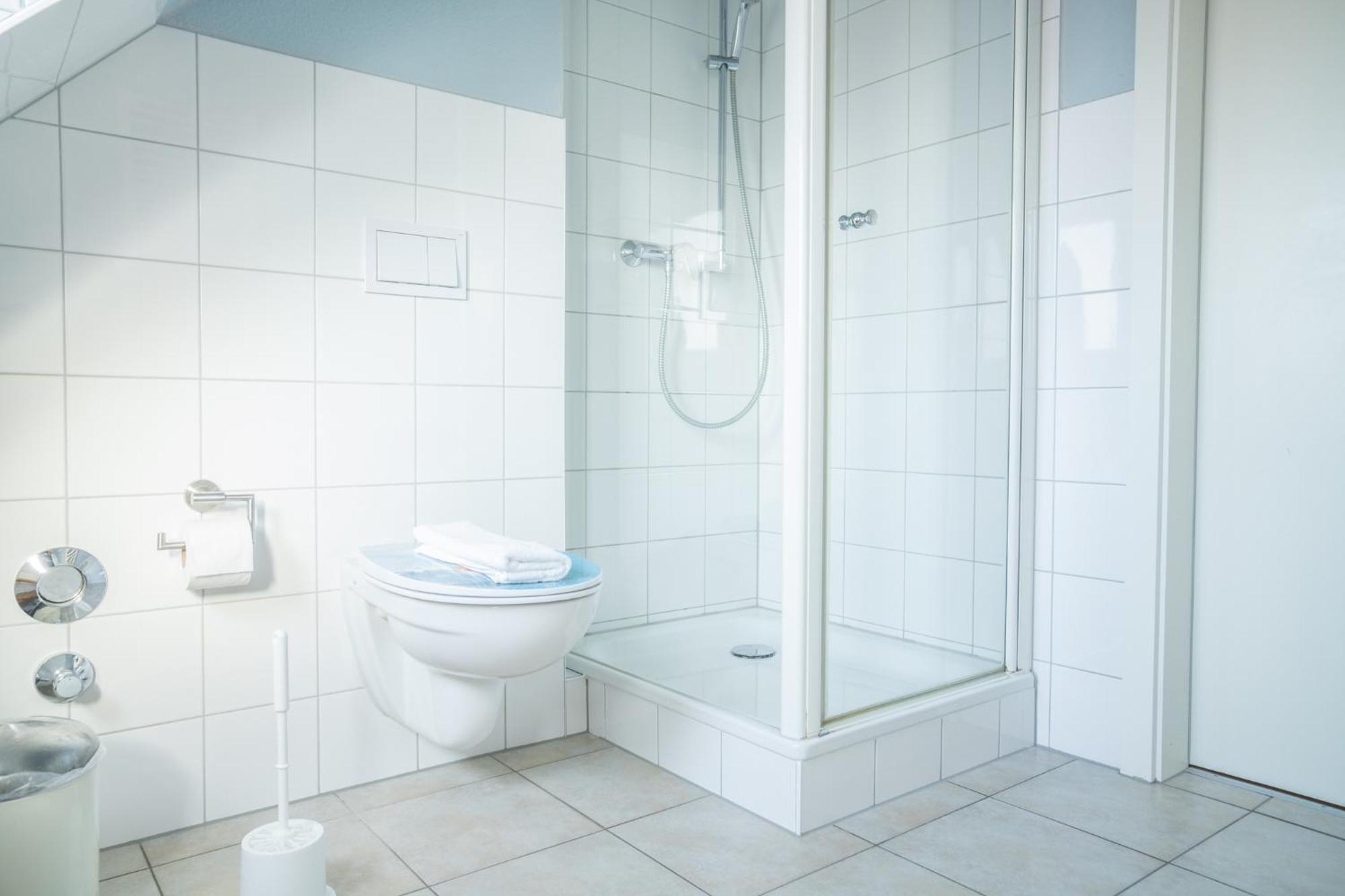 ボルンHaus Alte Baeckerei - Boddenblickアパートメント エクステリア 写真